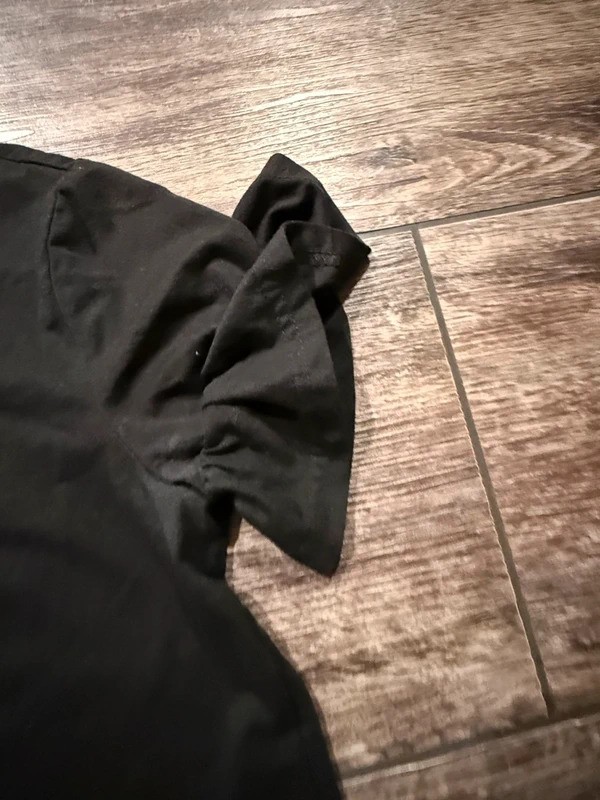 Women’s size small hoodie style top