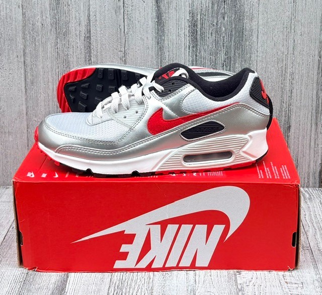 MENS NIKE AIR MAX 90 SHOES / SIZE 9.5 / PHOTON DUST-RED