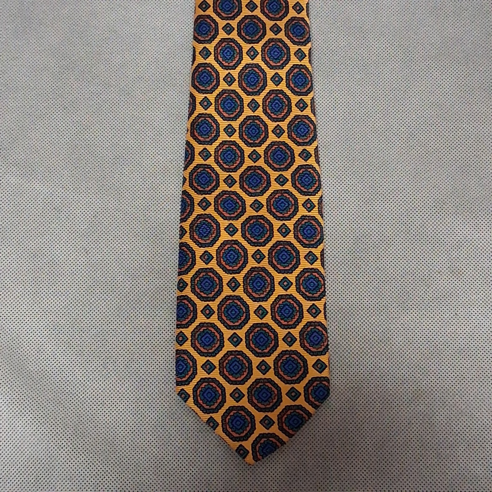 Holland & Sherry Silk Necktie Orange Blue Geometric 62″ x 3 1/8″ Made In USA
