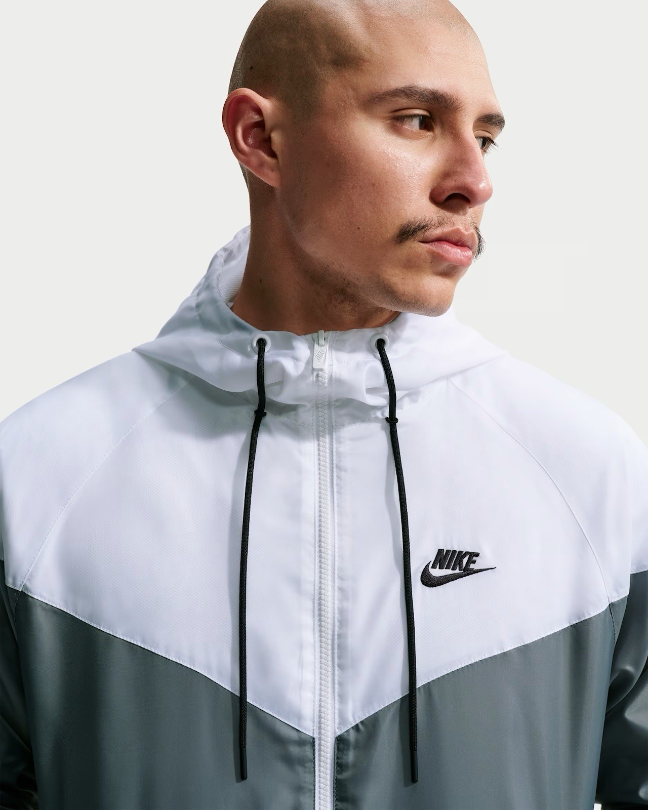 Nike Windrunner Windbreaker Jacket Hoodie Full Zip Gray White Men’s L DA0001-084