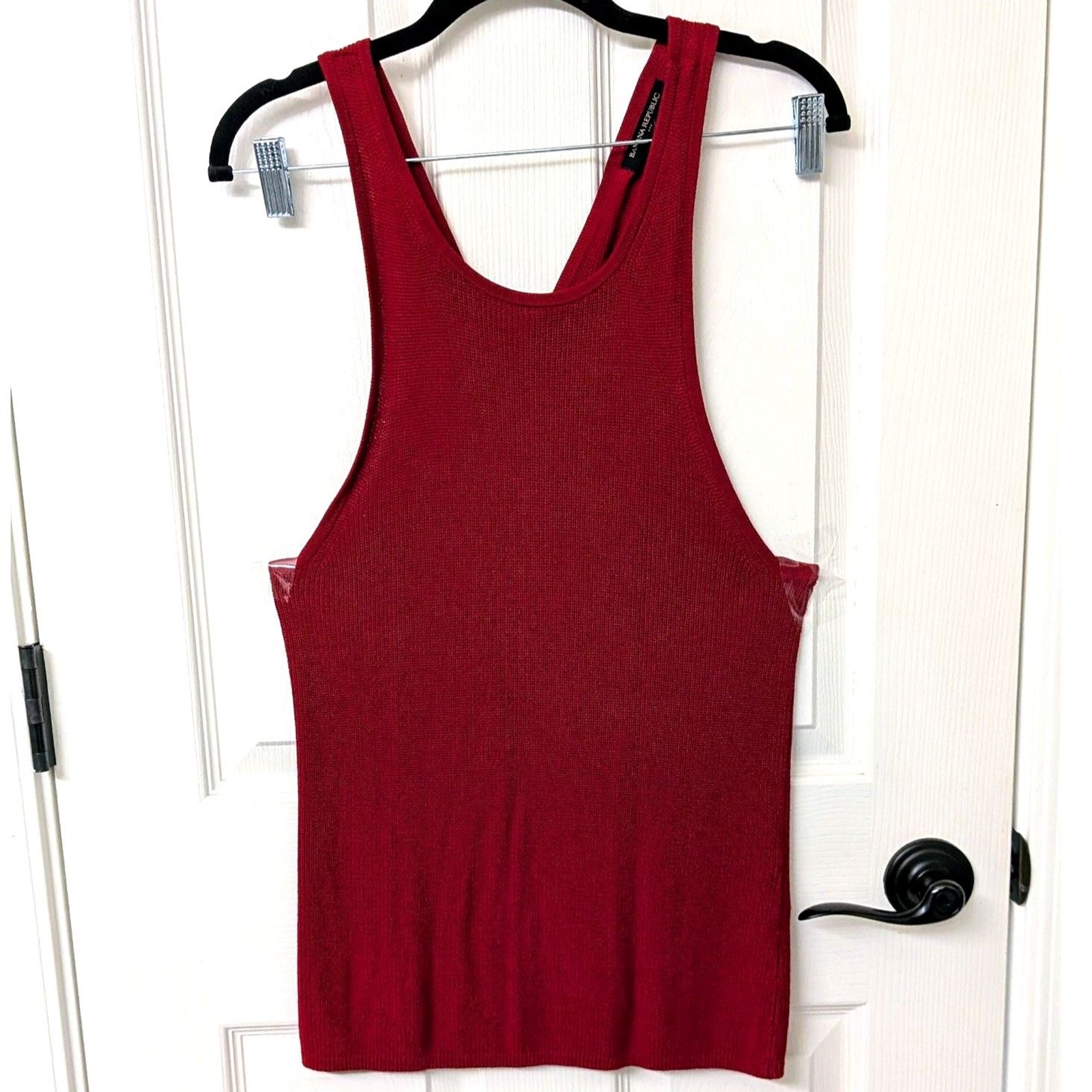 Banana Republic Soft Knit Sweater Tank w/Criss Cross Back in Maroon | SZ Med