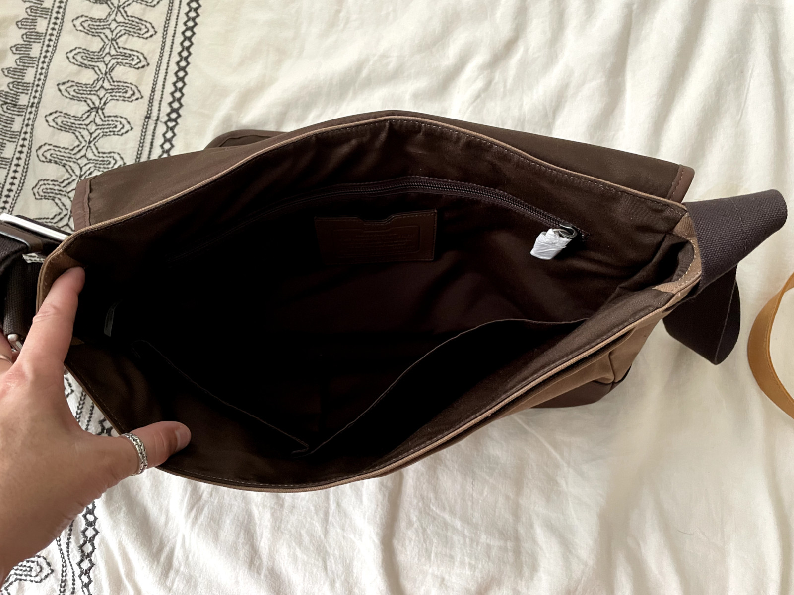 COACH Camden Canvas Brown Canvas Messenger Bag 70829-NICE