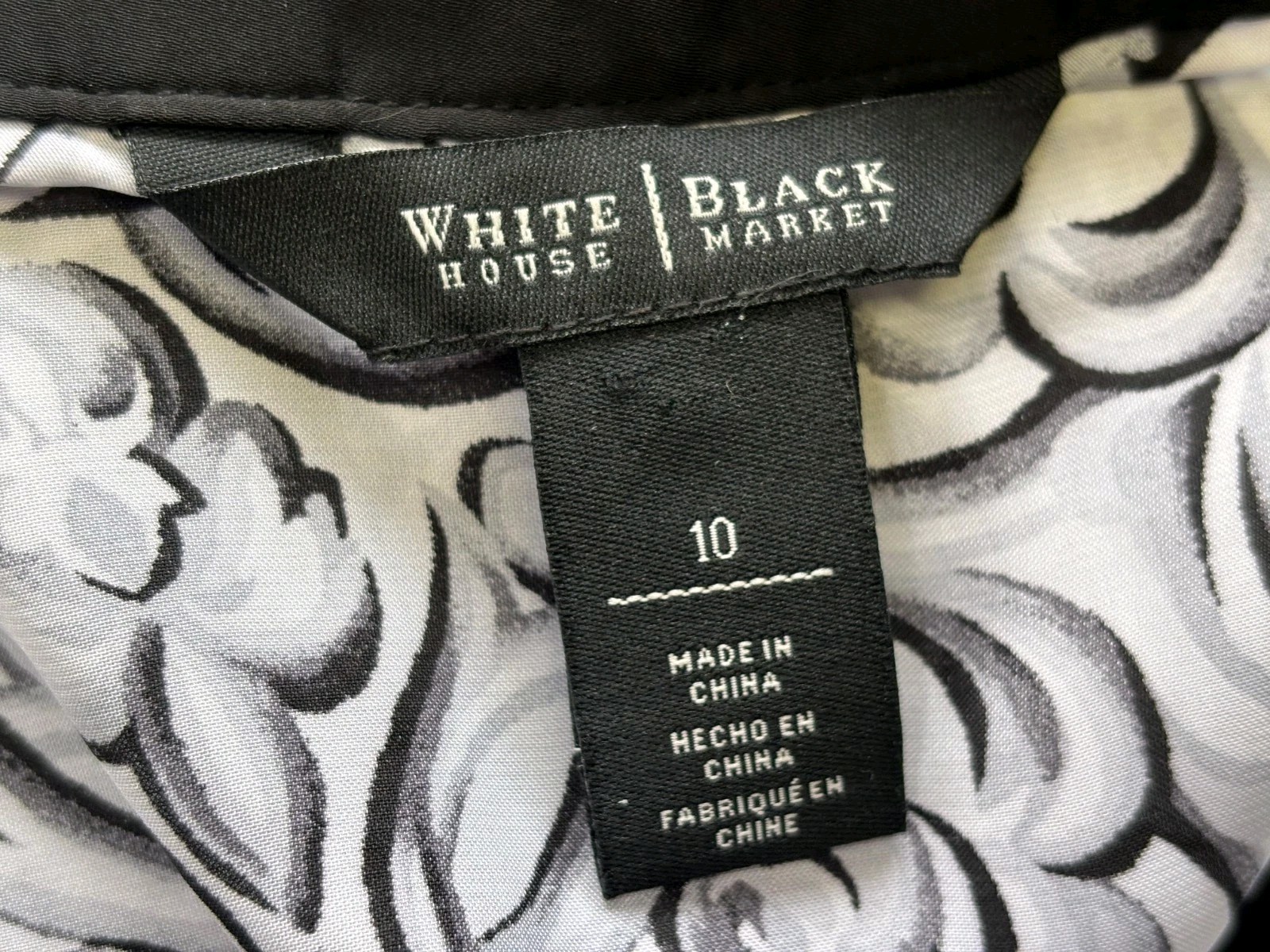 White House Black Market Floral Tunic Shirt Womens 10 Sleeveless Casual V Neck