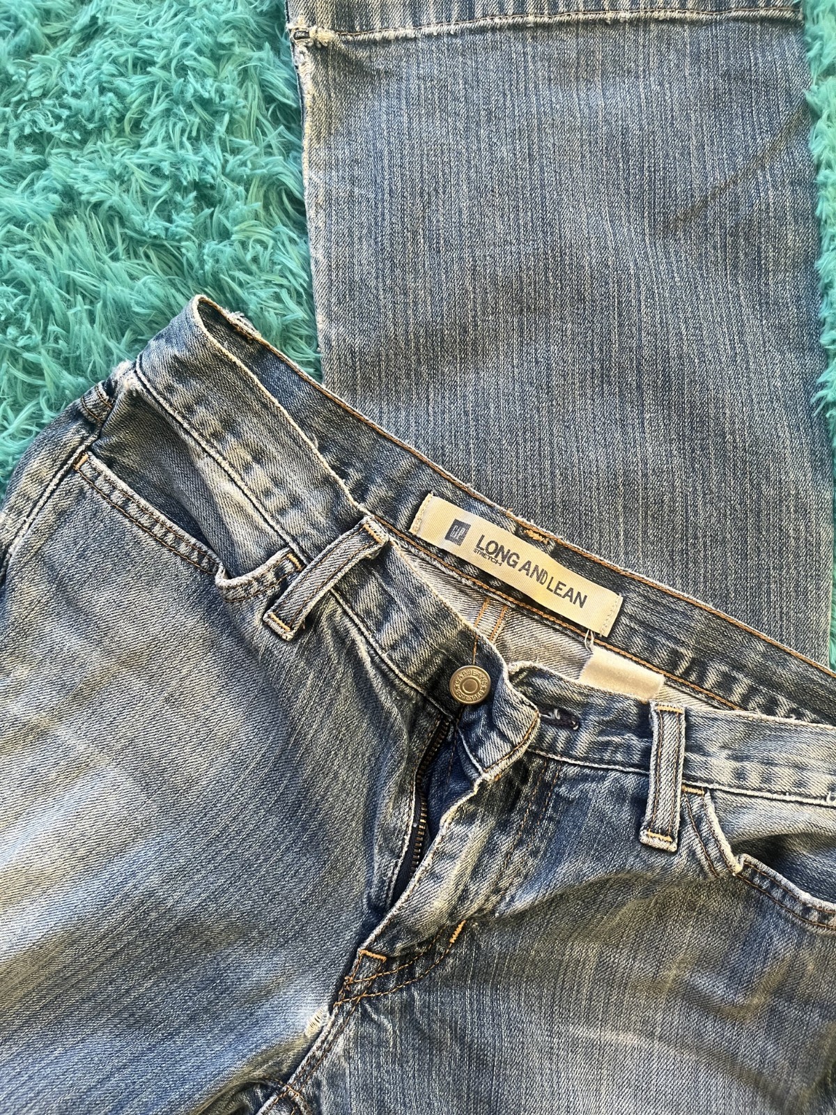 low rise GAP jeans, size 4, slightly torn, cool denim, for the Y2K baddies.