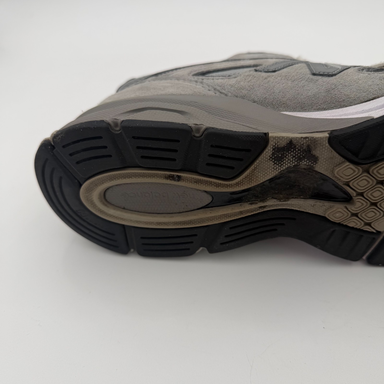 New Balance 990V4 Grey (U990GR4) – Size 10.5