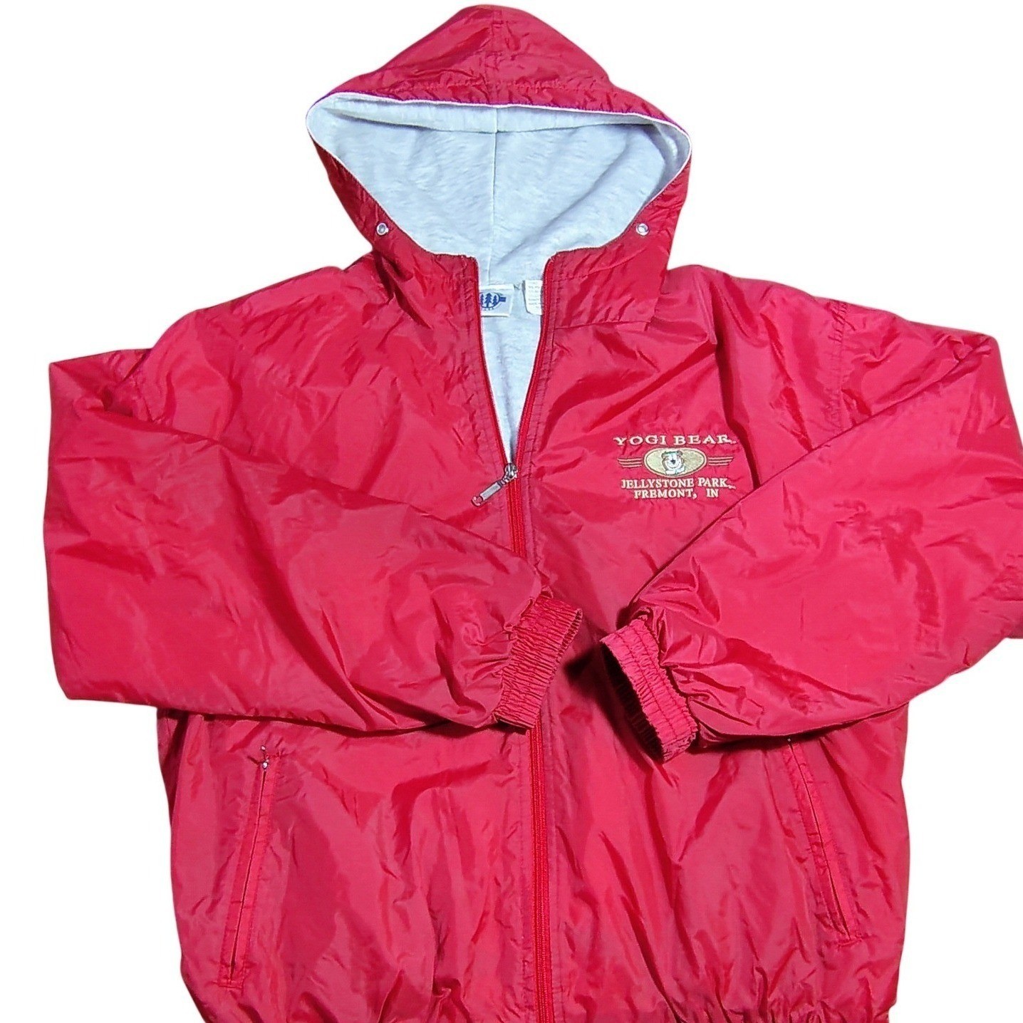 vintage Yogi Bear Jellystone Park Indiana Red Nylon Hooded Windbreaker Jacket