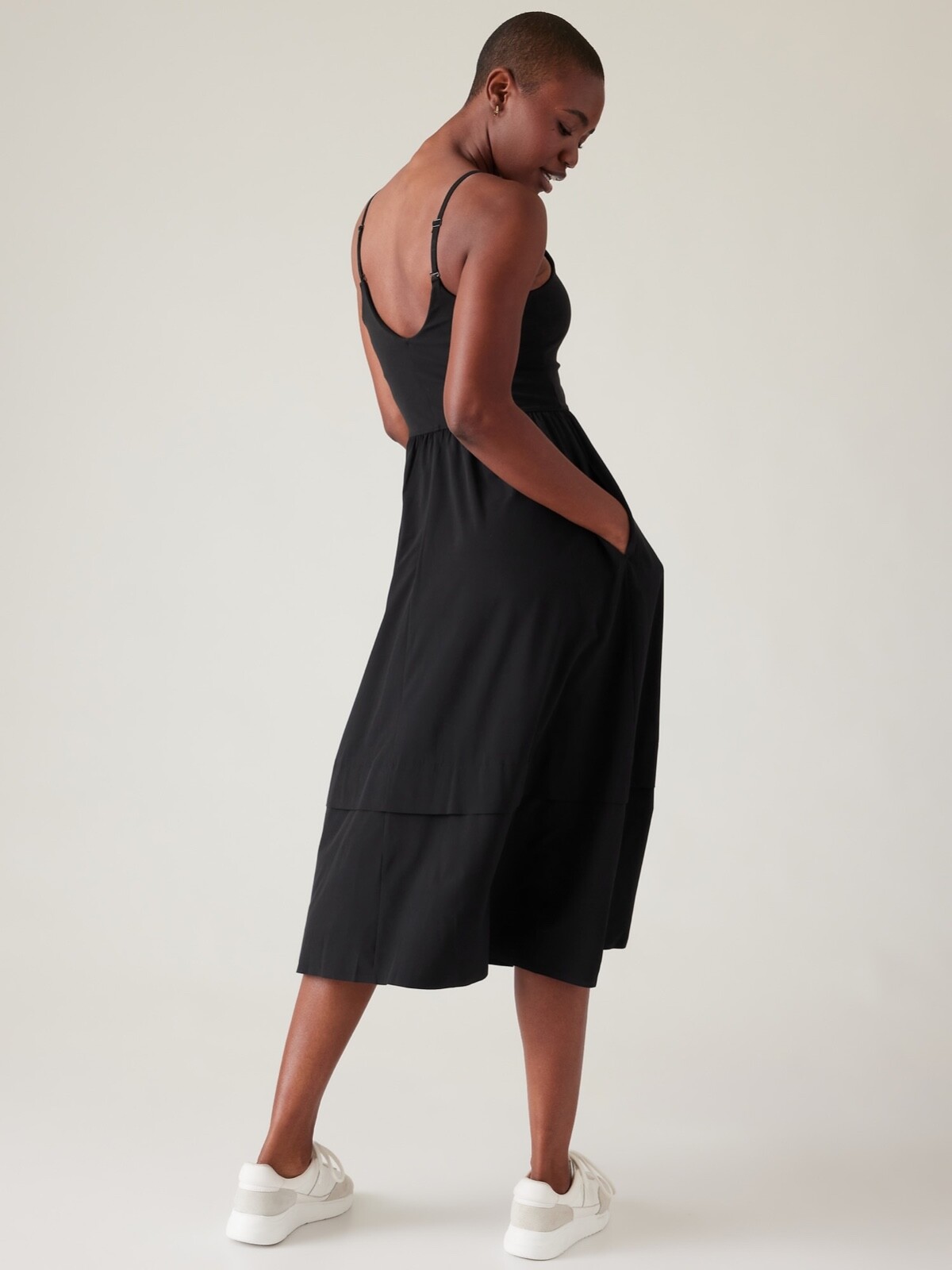 ATHLETA Elation V-Neck Hybrid Dress L Large | Black #601546 NEW