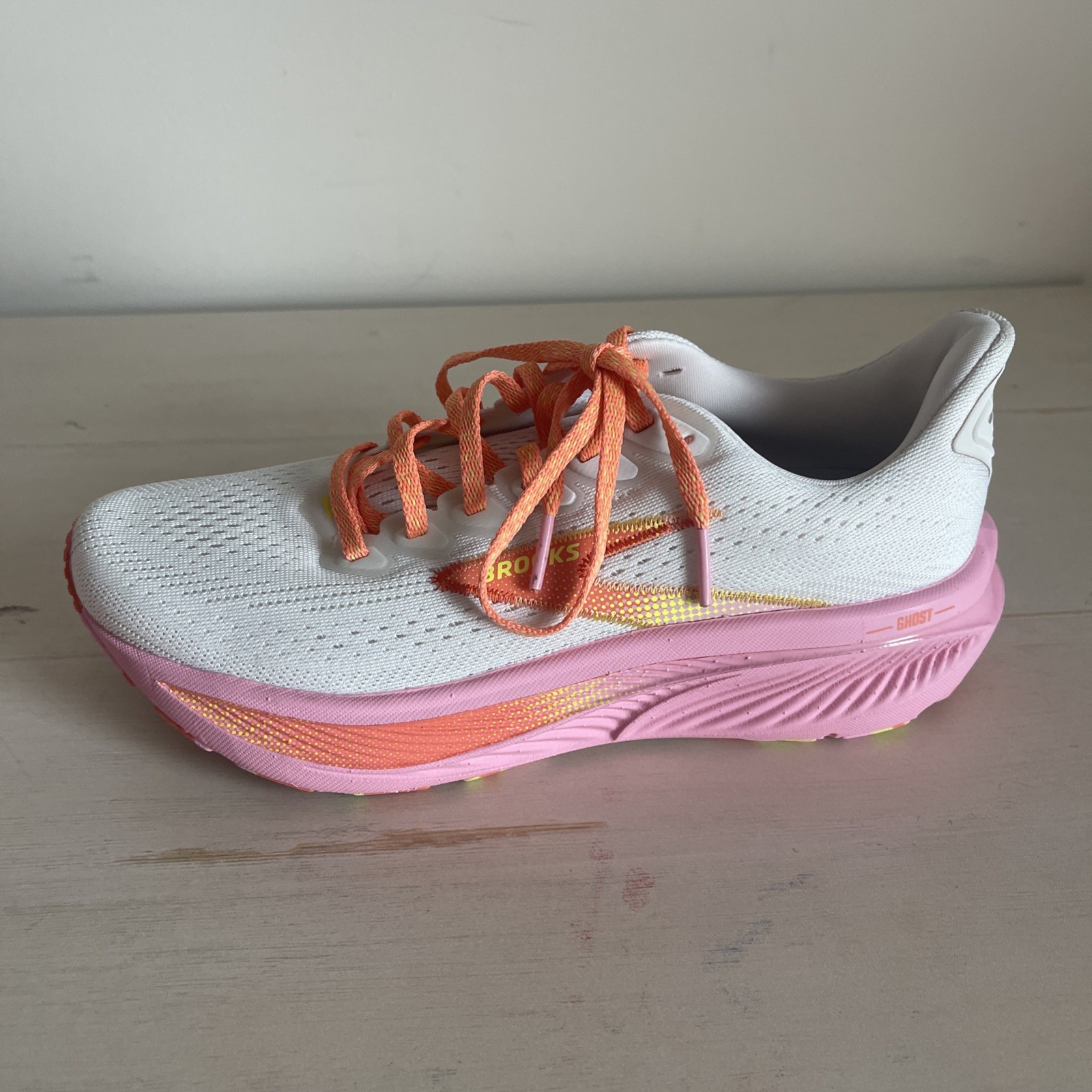 Brooks Women’s Ghost 17 Two Color Schemes to Pick From Each $95 Brand New!
