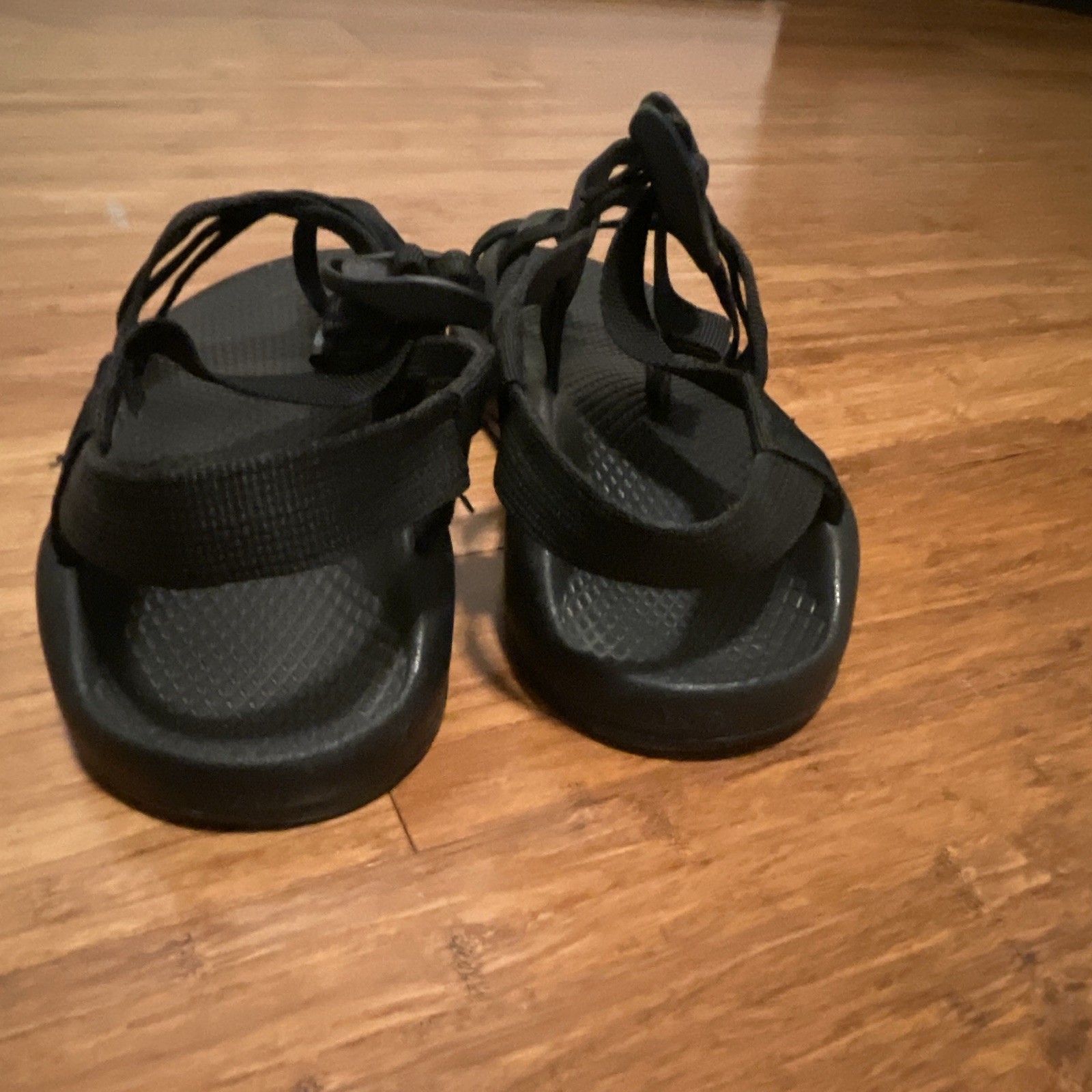 Chaco Women’s Black Strappy Sandals Adjustable Straps Buckle US 6 EU 37