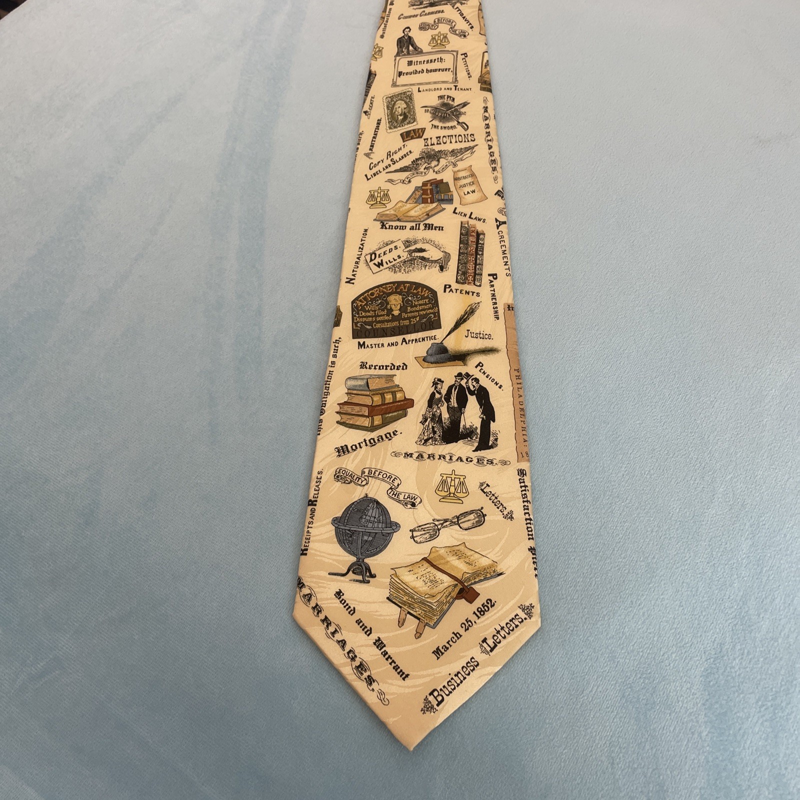 Museum Artifacts Hand Made Silk Tie Business Law Judge Artifact History 4″ 57″