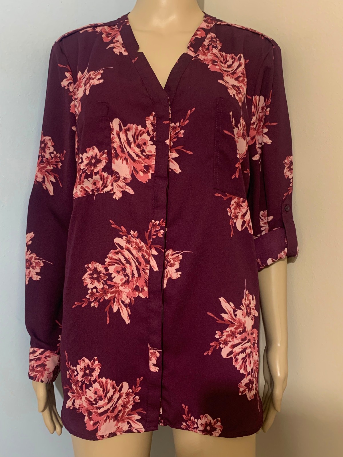 SIMPLY STYLED XL P Burgundy Pink Floral SHIRT BLOUSE Roll Tab Sleeve V Neck