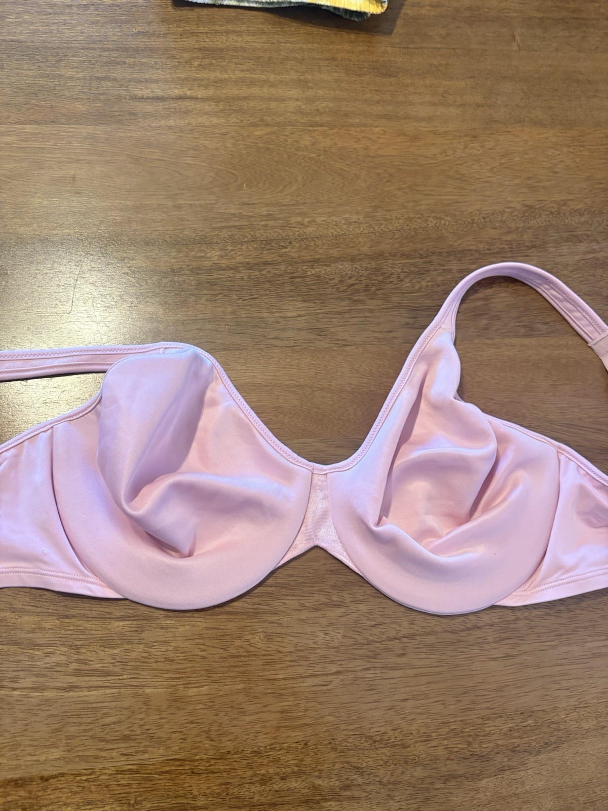 Bali Bra Pink Size 36DD NWOT Full Coverage Underwire Back Closure