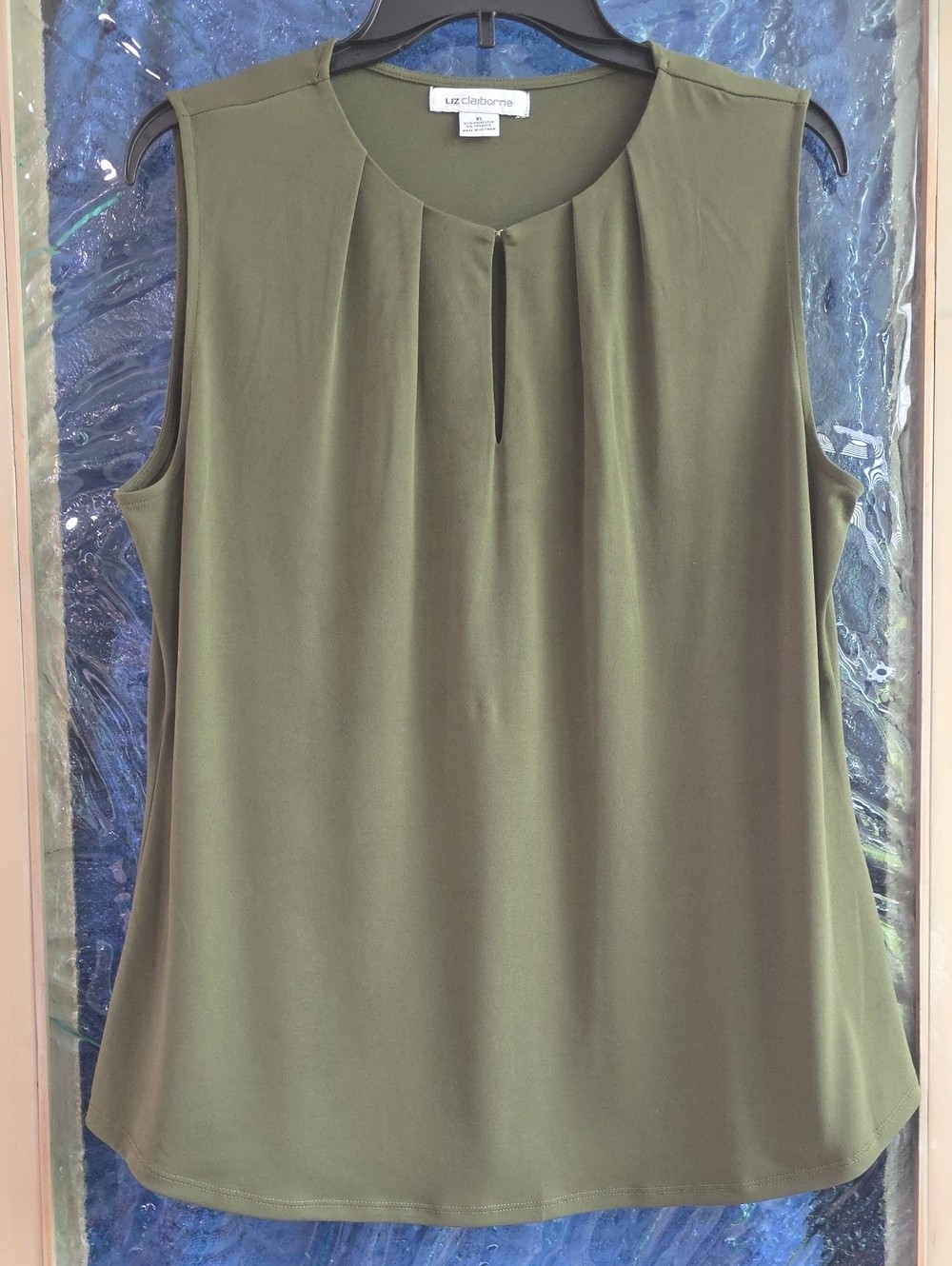 Liz Claiborne Olive Green Sleeveless Pleat-Front Blouse