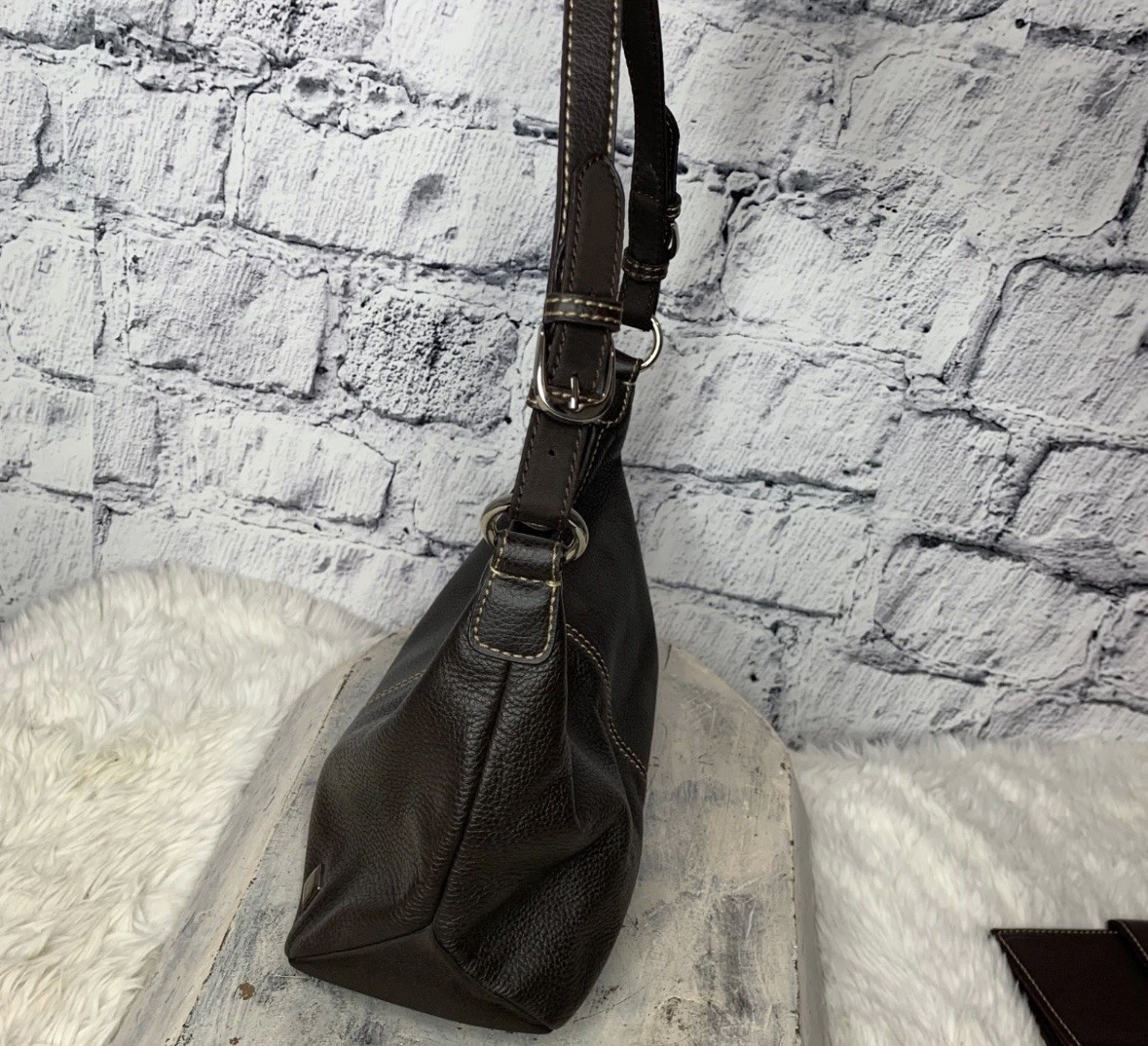 The Sak Pebbled Leather Slouchy Hobo Shoulder Bag Dark Brown w/ Matching Wallet
