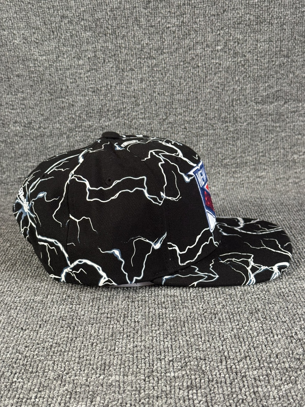 Mitchell & Ness NY Rangers Snapback Flat Brim Black Hat Adjustable