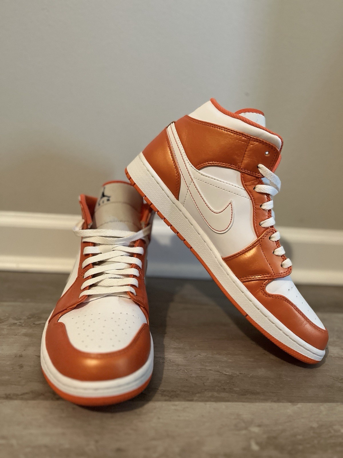 Jordan Air Jordan 1 Mid Men’s Mid Top Colorblock Lace Up Sneakers Orange White