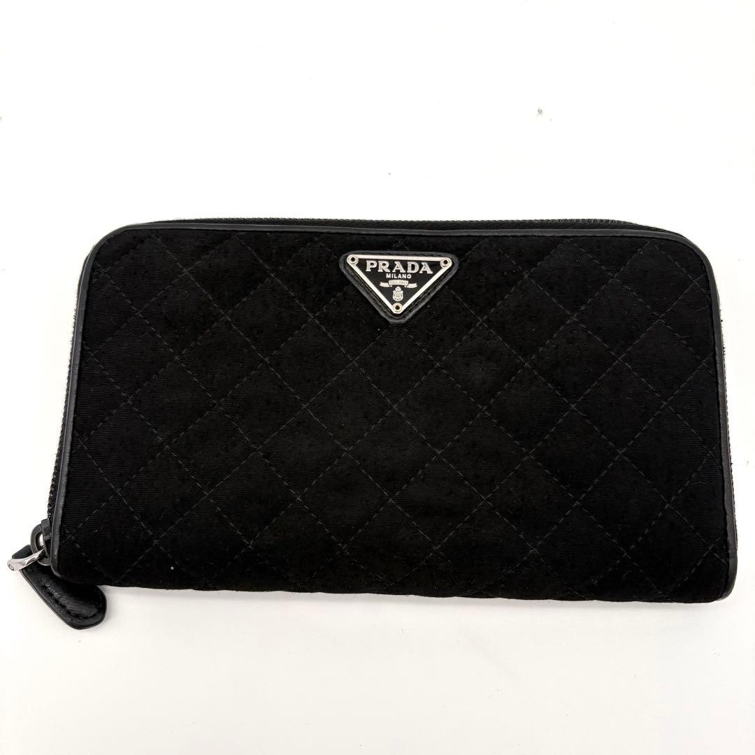 Authenticated PRADA Long Wallet Round Zipper Quilted Triangle Logo Plate Black
