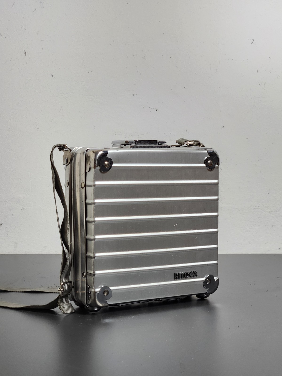 Genuine RIMOWA Mini PICCOLO bag/case/bag/handbag with strap (pre-LVMH) RARE!