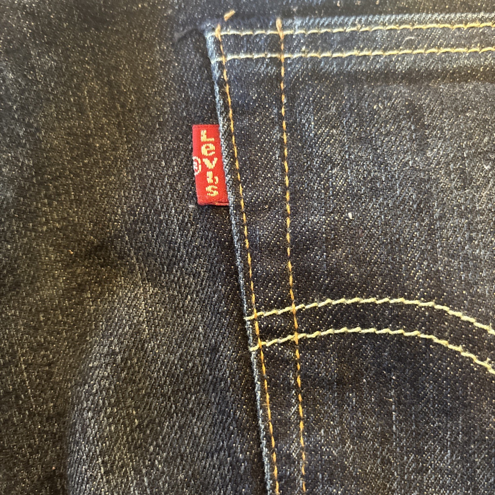 LEVI’S 511 MEN’S JEANS SIZE 30W 32L SLIM FIT BLUE SUPER SOFT FABRIC. NEW