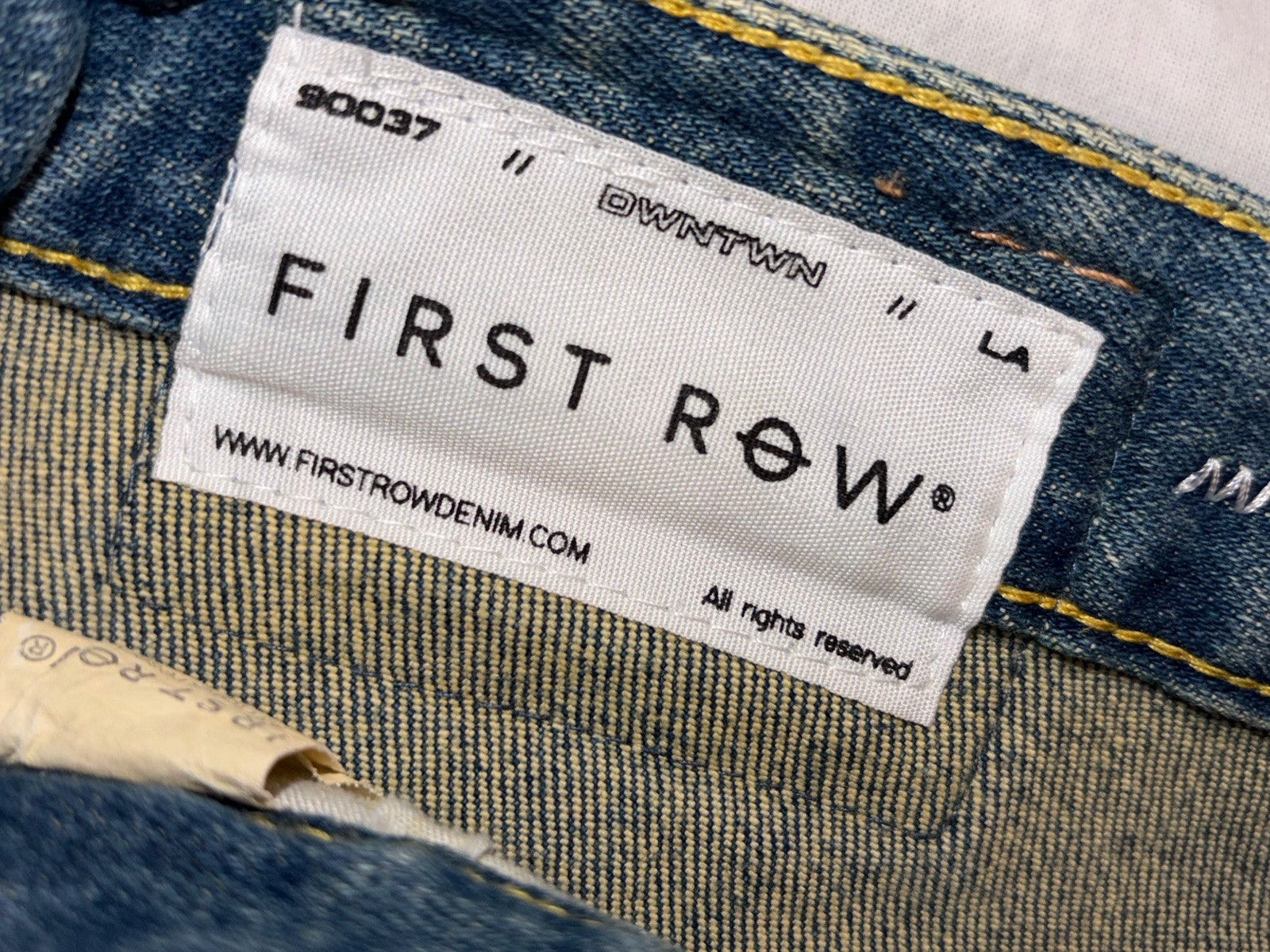 First Row Slim Straight Stretch Denim Jeans 30×32 Light Stone Tint Embroidered