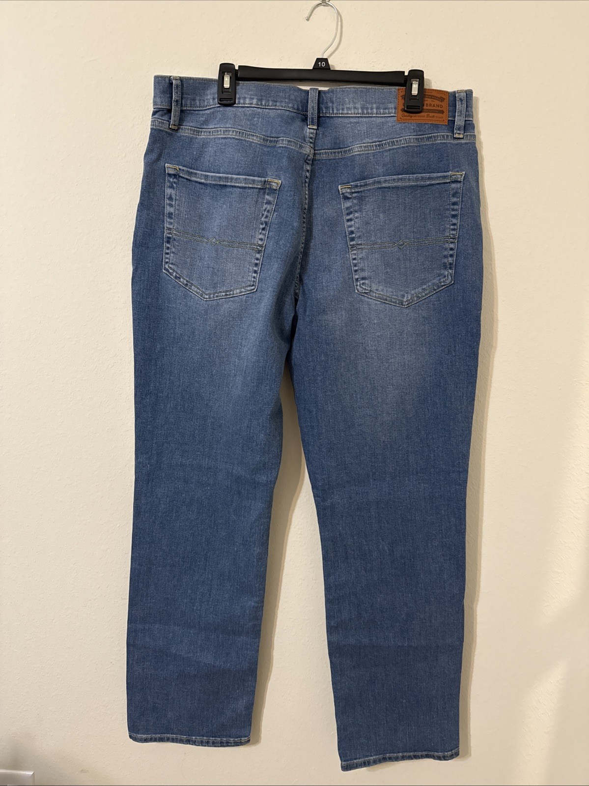 Lucky Brand Men’s 223 Classic Fit Jeans Stretch Straight Leg 36x32NWT