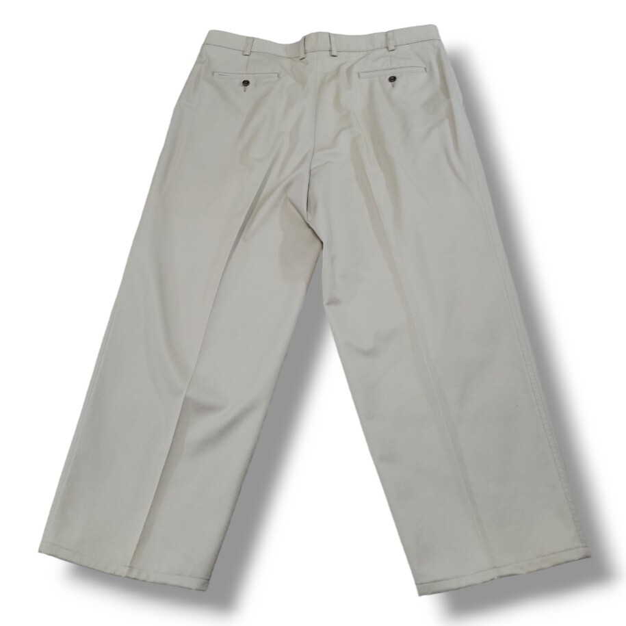 Norsport Pants Size 42 W42″ x L29″ Smart Finish Chino Pants Straight Leg Pleated