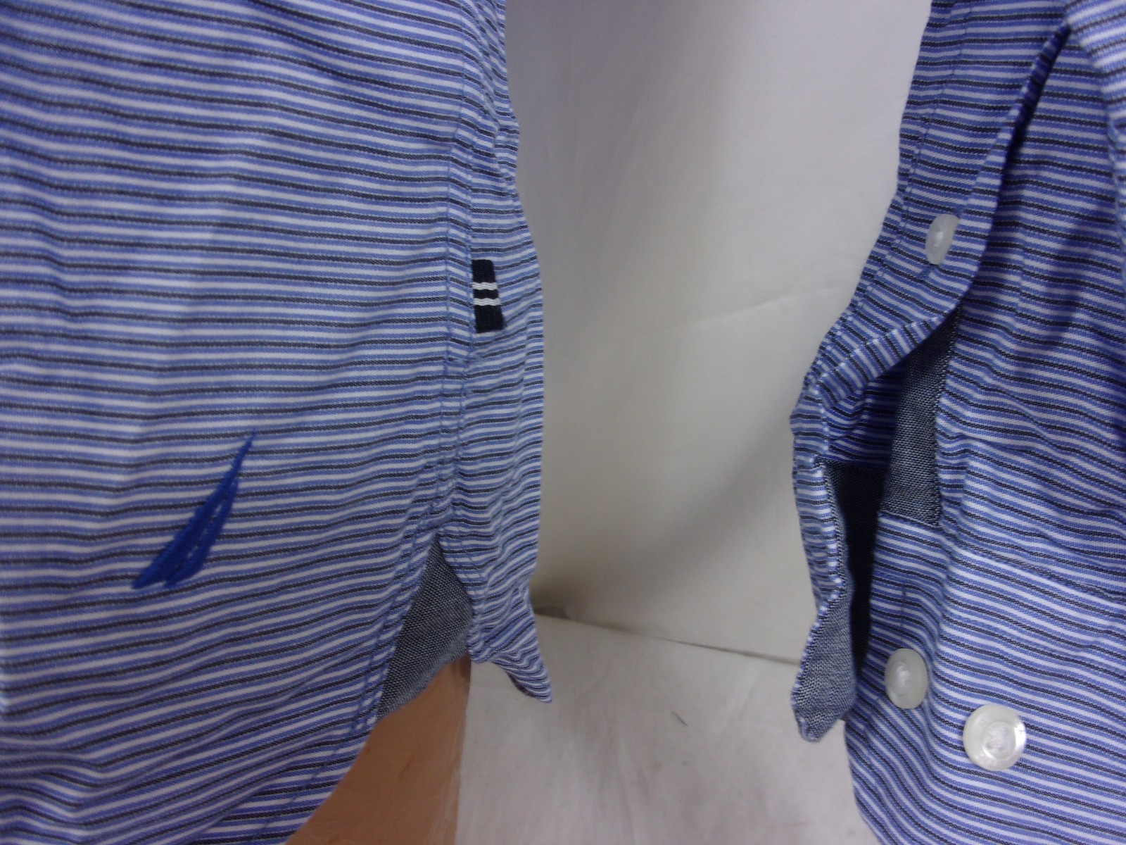 Nautica Slim Fit Long Sleeve Horizontal Strip Button Down Shirt Blue S/XL 553H