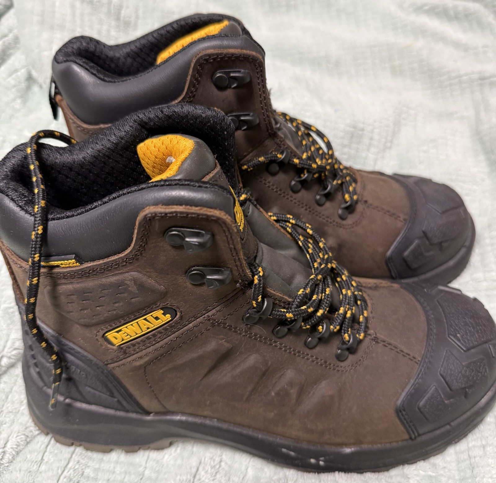 DEWALT Hadley Men’s Waterproof, Dark Brown, Steel Safety Toe Work Boot Size 9.5