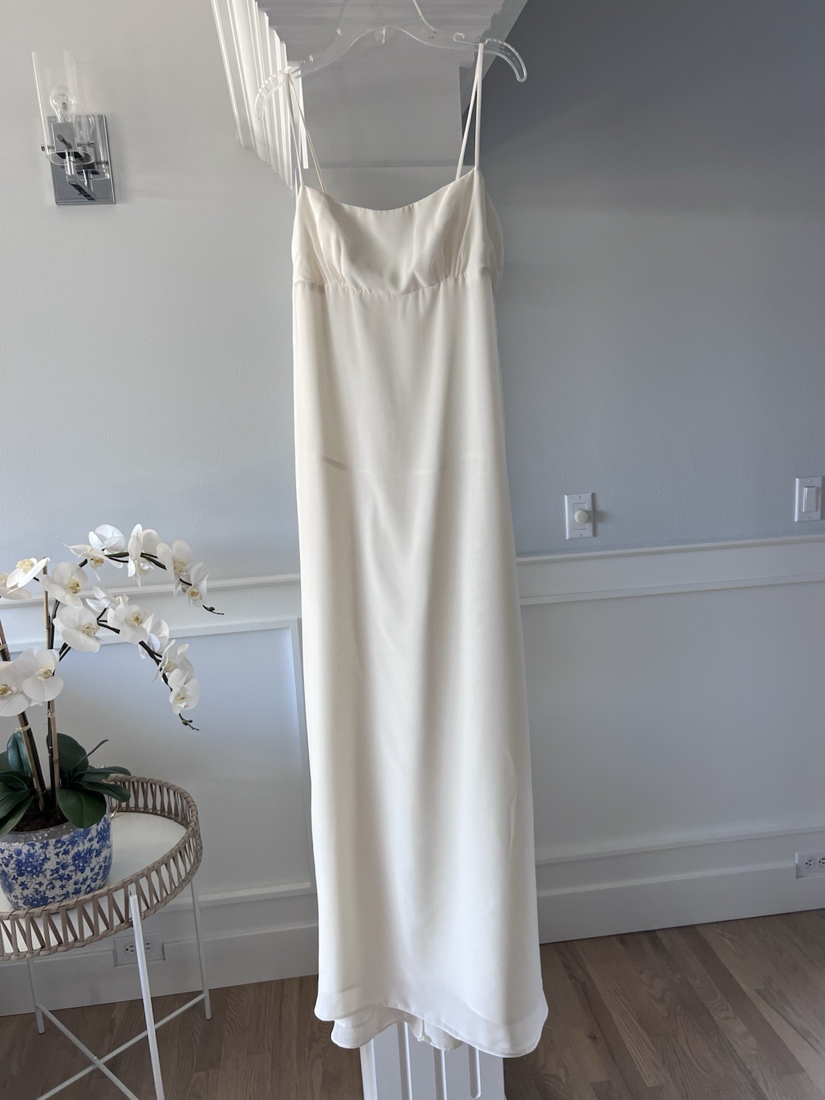 Dassy Collection Vintage Wedding Dress A Line Chiffon Ruffle Ivory Size 6.
