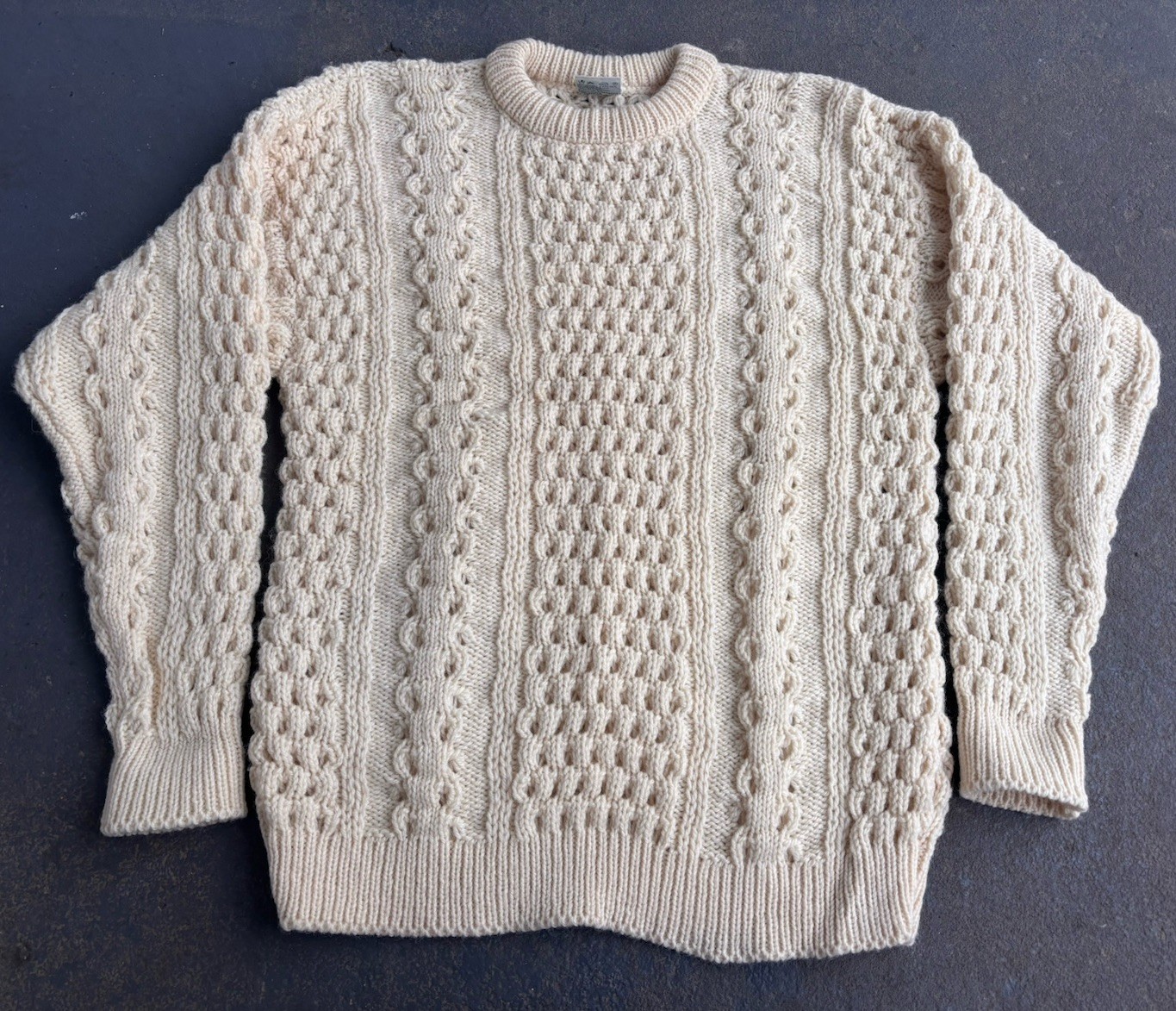 VTG John Molloy Ireland FISHERMAN sweater.ivory/excellent Condition.LG