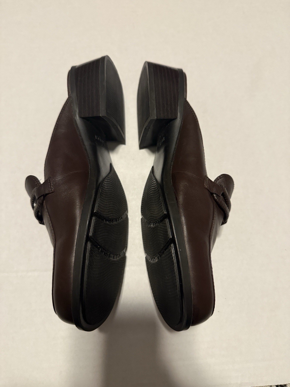 Villager Brown Leather Bow Square Toe Slip-On Mule Block Heel Women’s 8 M