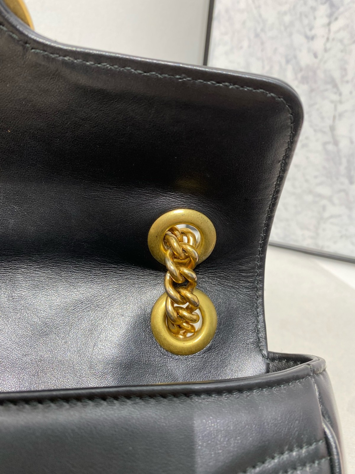 Gucci GG Marmont Small 22cm Black Gold Leather Chain Crossbody Bag Duty Paid