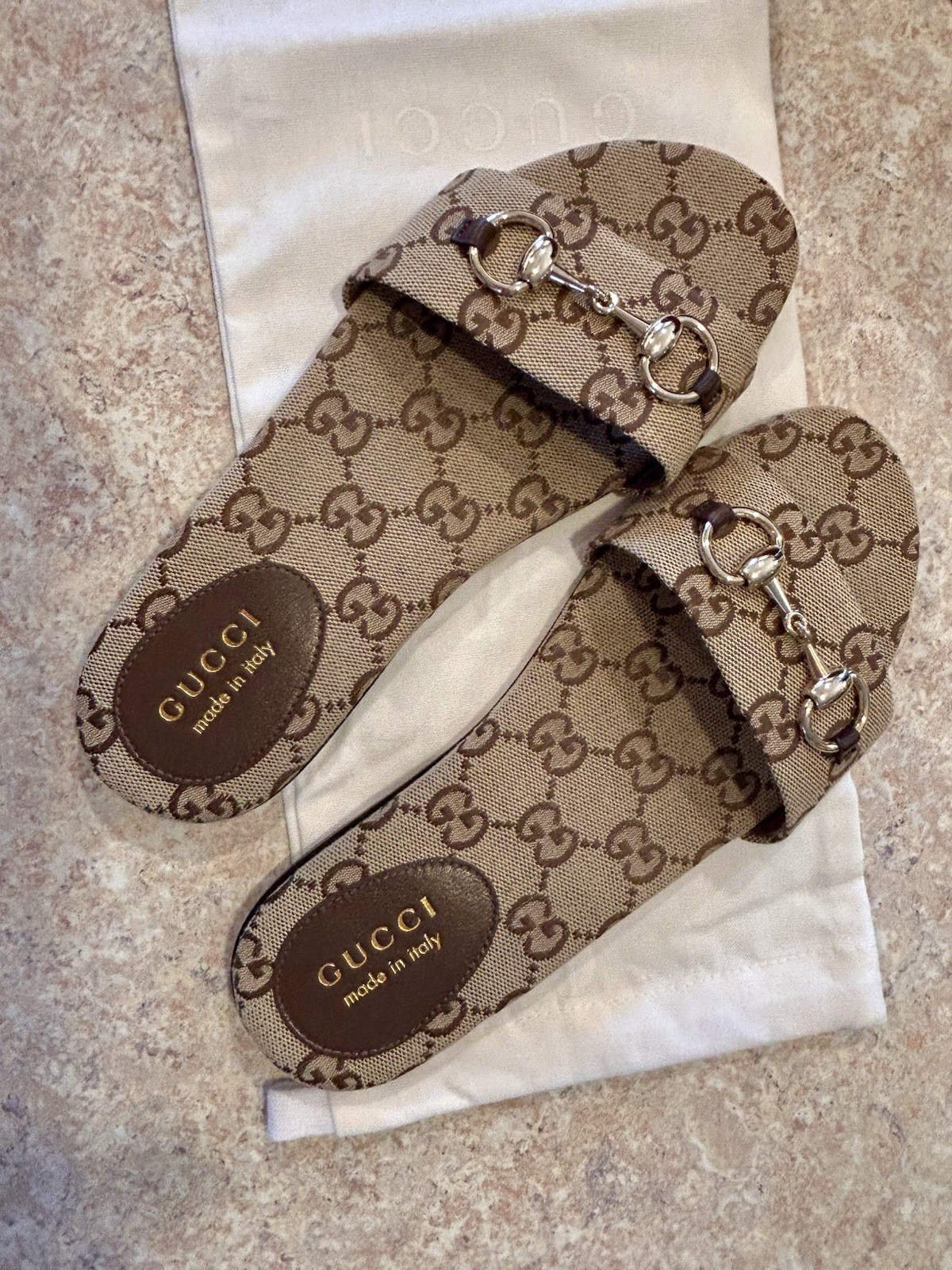 Gucci GG Canvas Siaga Slide Sandals Beige Brown Logo Buckle Leather US 7 B EU 37