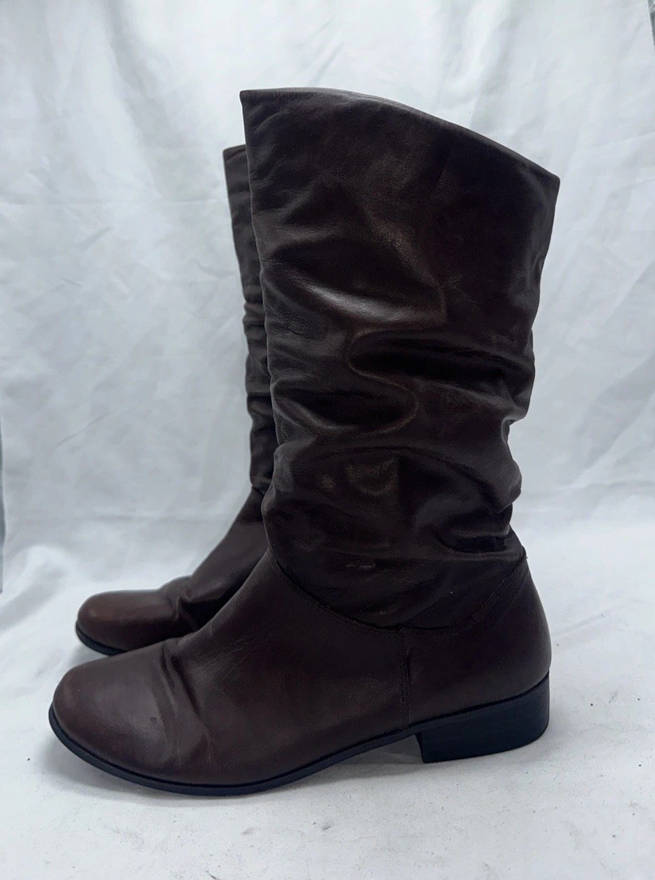 Women’s Brown Leather Mid Calf Boots Size 9M Flat Casual Riding Boots