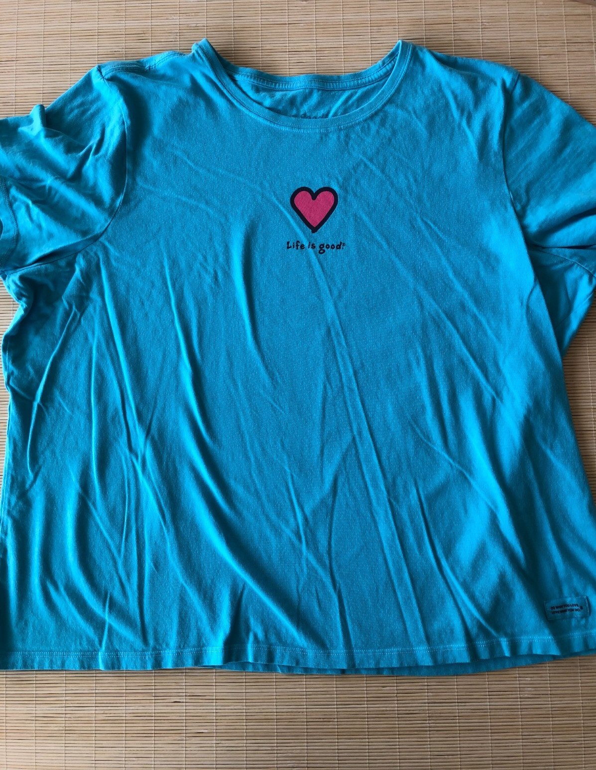 Life is Good Women’s Turquoise Blue Short Sleeve T-Shirt XXXL Pink Heart