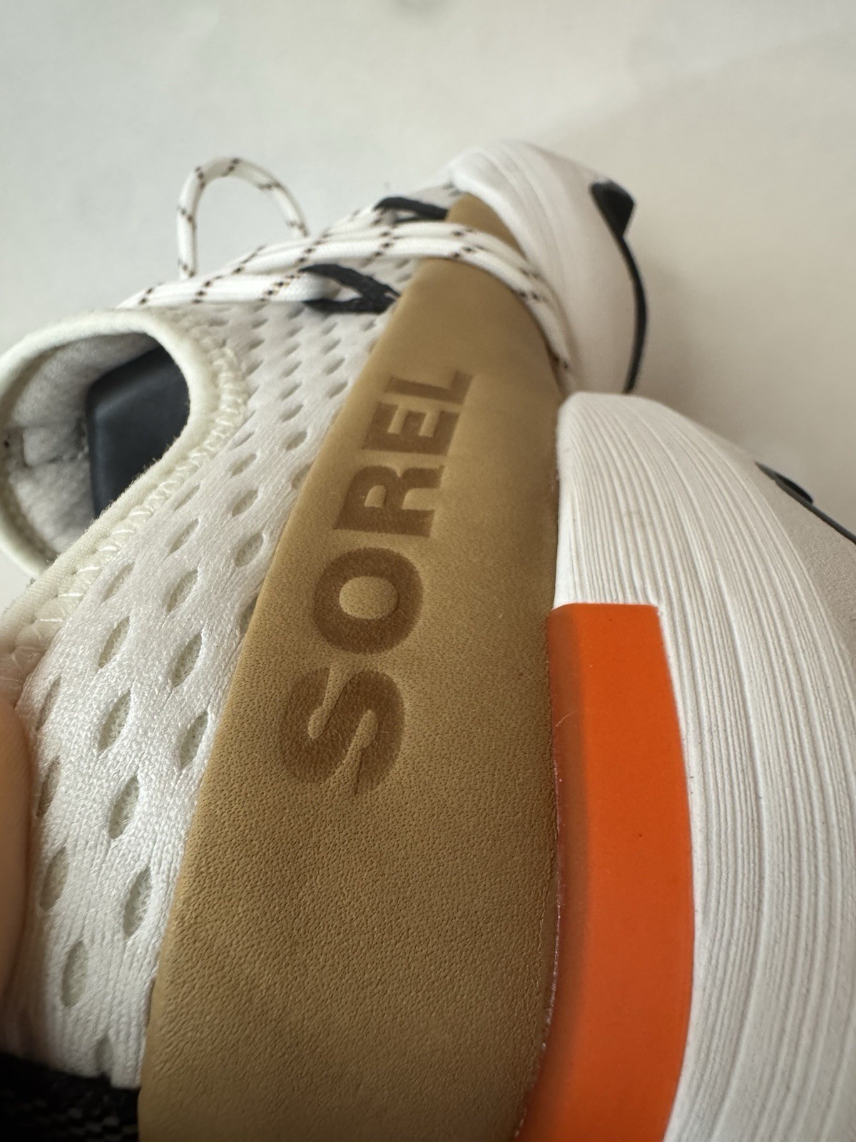 SOREL Mesh Lace-Up Low Top Athletic Sneakers White Tan Orange NL4073-125