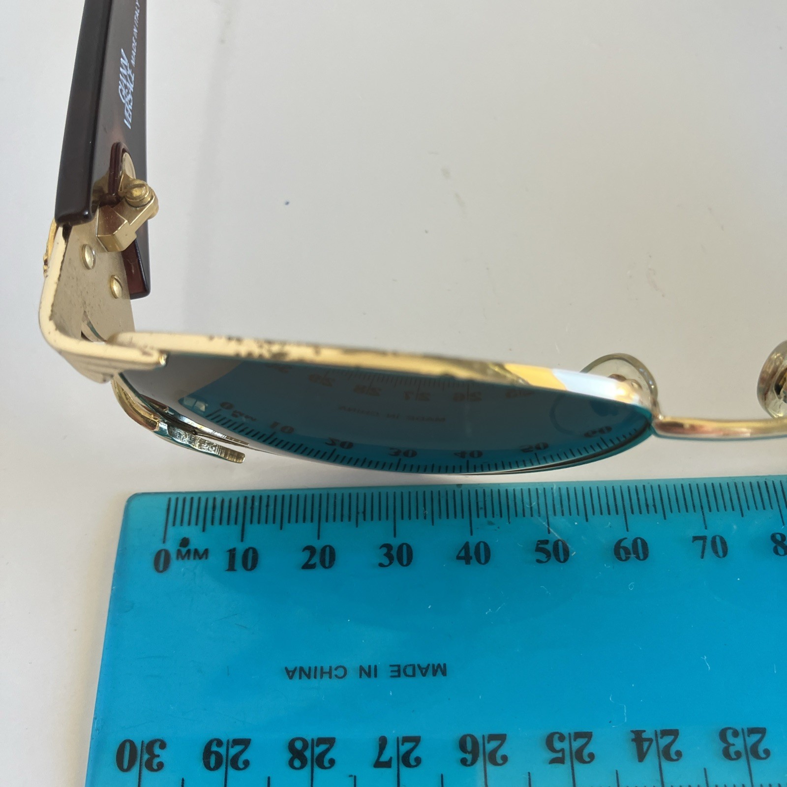 Gianni Versace Medusa sunglasses MOD S64 COL 030 In Excellent Condition
