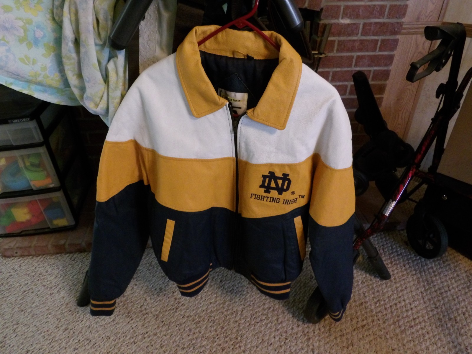 VTG College Phase Varsity Jacket Mens M Yellow Notre Dame Fighting Irish Leather