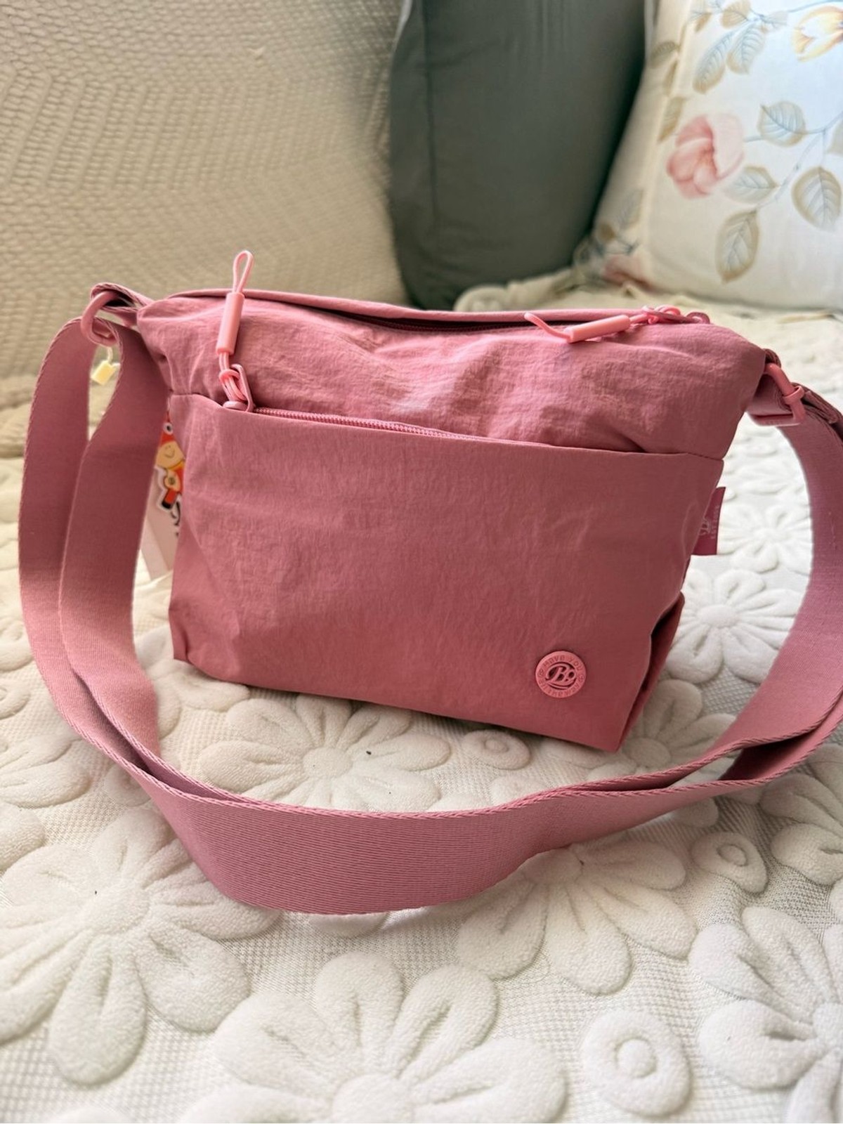 Ultra-Light Water-Resistant Crossbody Bag – Brand New
