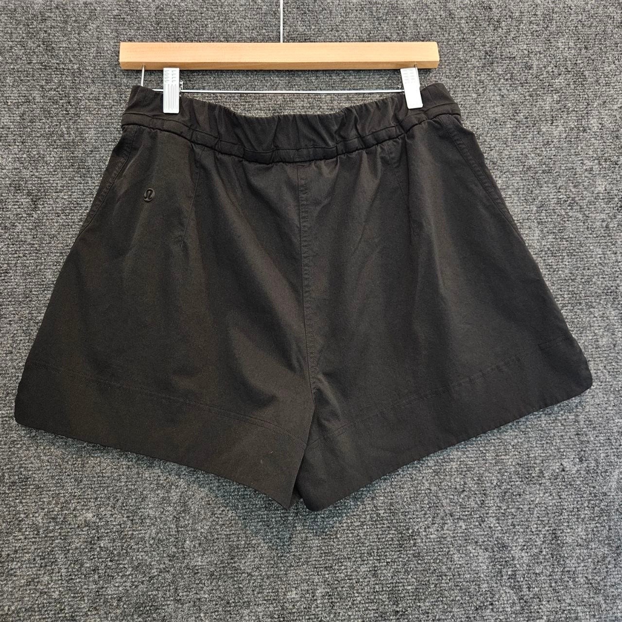 Lululemon Cinchable Waist High Rise Woven Short 3.5 Black Size M