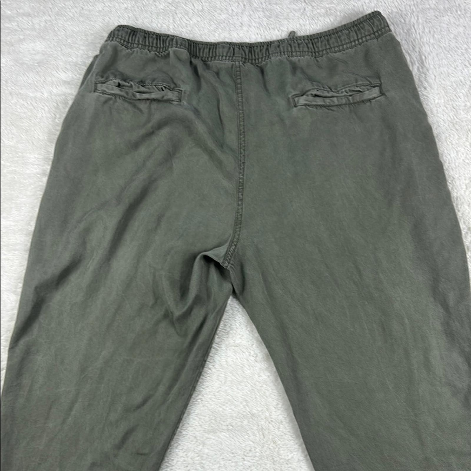 Hilary Radley Women’s Olive Green Drawstring Pants Lightweight Pull On Trousers