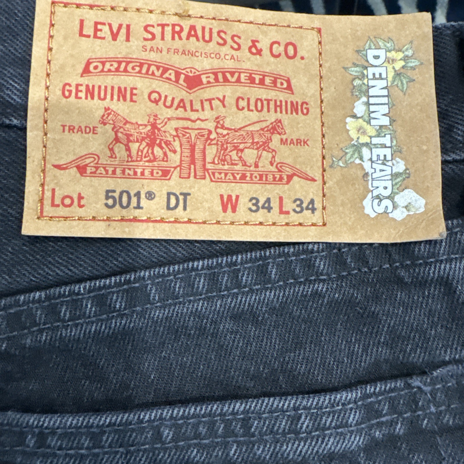 Levi’s 501 DT Denim Tears Mens Black Straight Leg Jeans 34×34 Button Fly Nice!!!