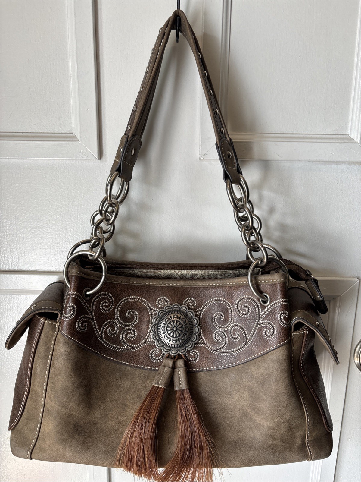 Blazin Roxx Country Stitching Design Purse / Handbag W/ concealed carry pocket