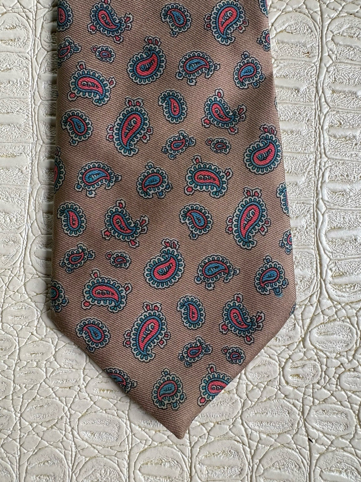 VTG Mark Pendleton Necktie Silk Paisley Taupe Multicolor Made In Italy 3.25 X 58