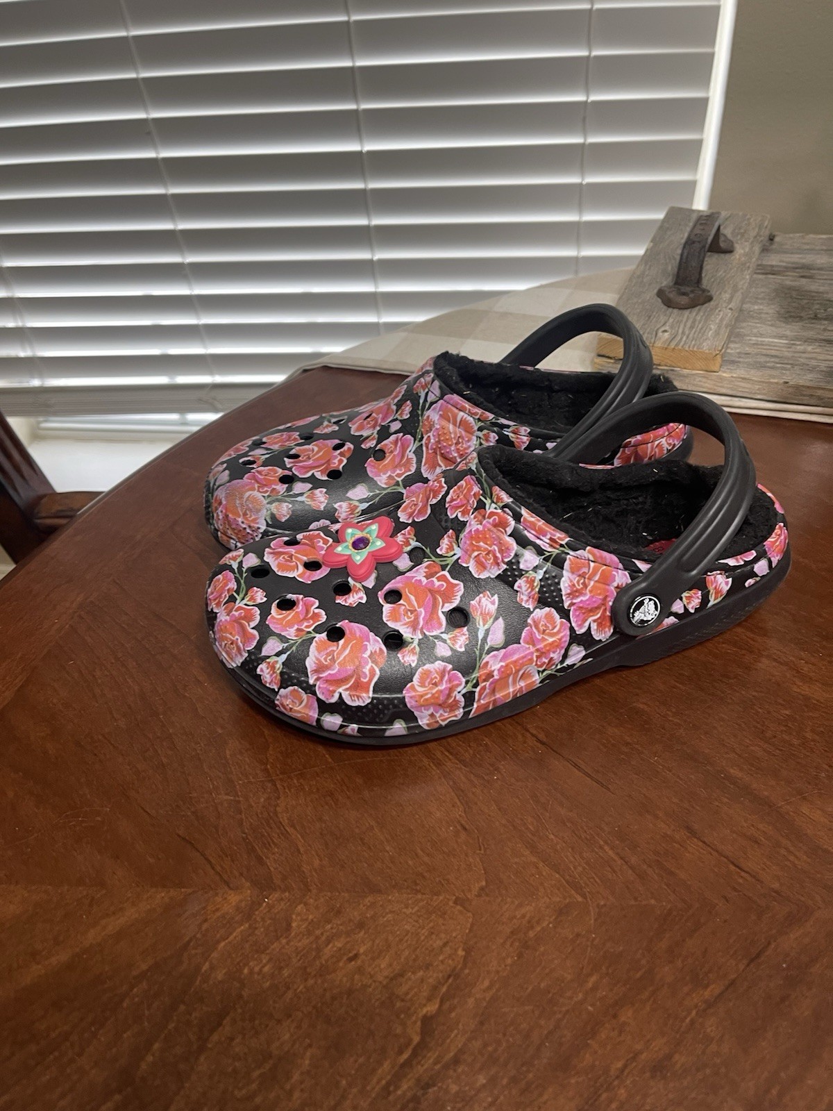 Crocs Black Pink Floral Fleece Lined Size W9 M7