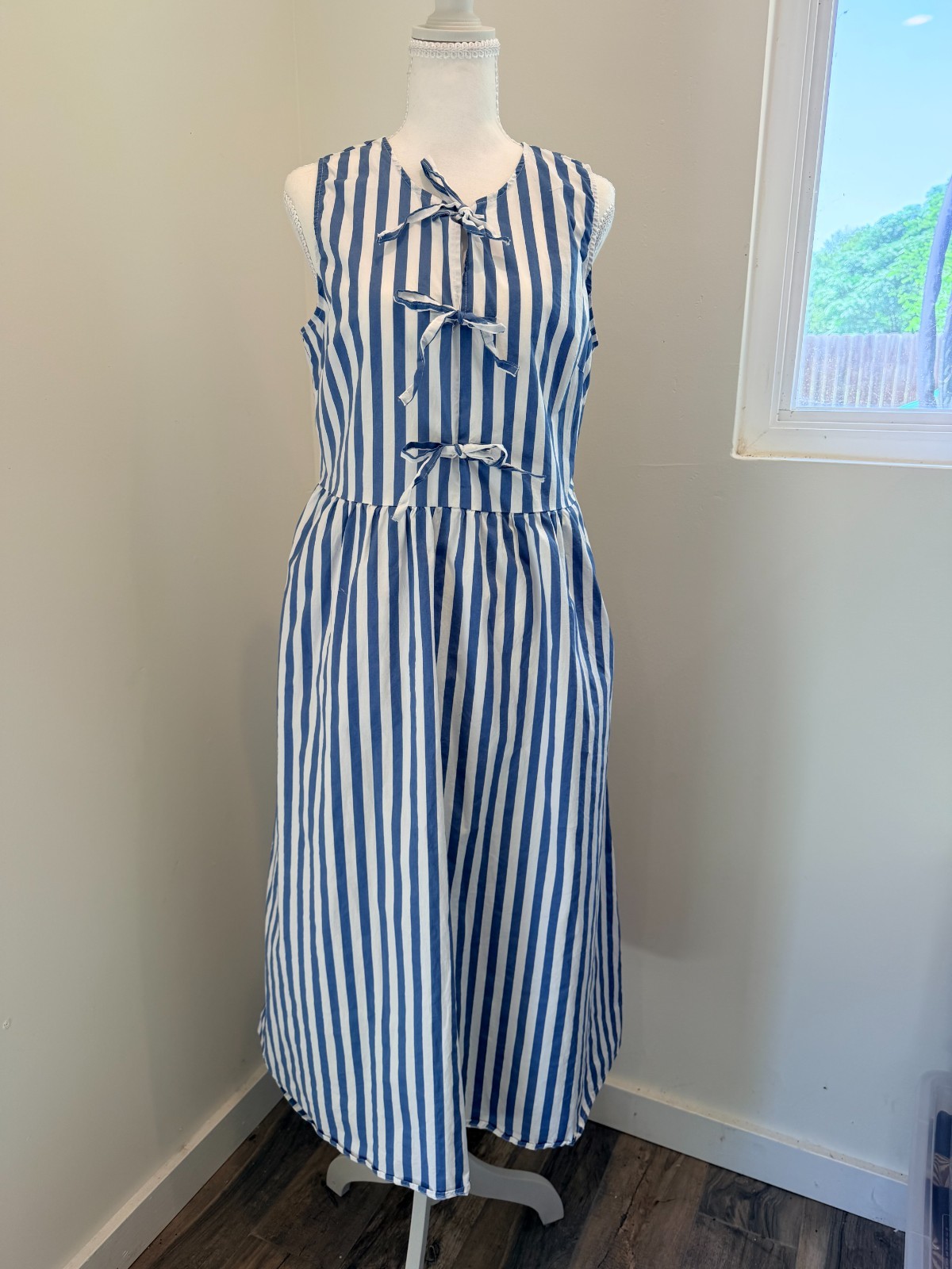 Joie Coquette Cottage Blue and White Stripped Maxi Dress Size Large