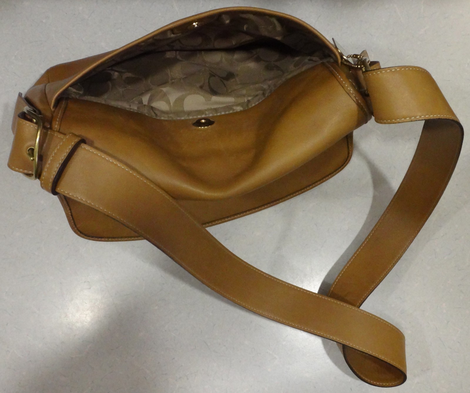 Vintage COACH K2P-9333 1990s Legacy Handbag