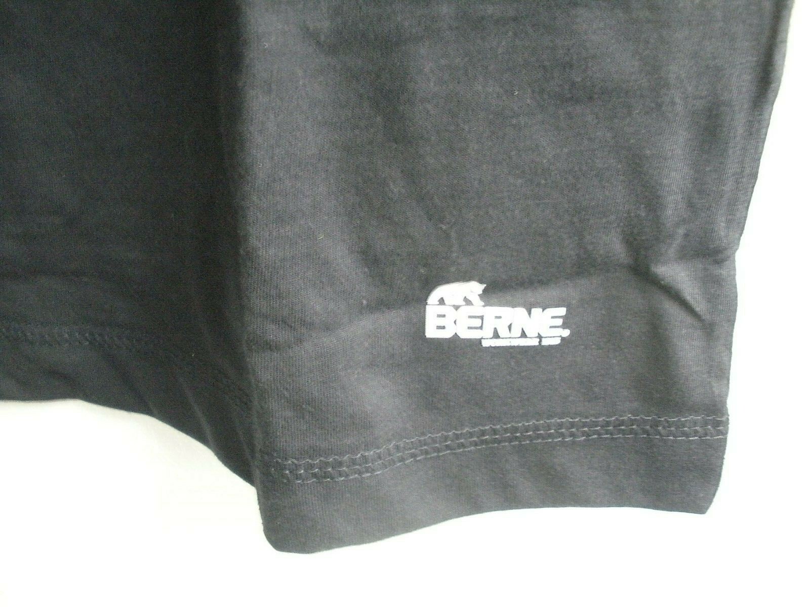Berne Lightweight Performance Short Sleeve Pocket T-Shirt Berne BSM38 NVY Navy