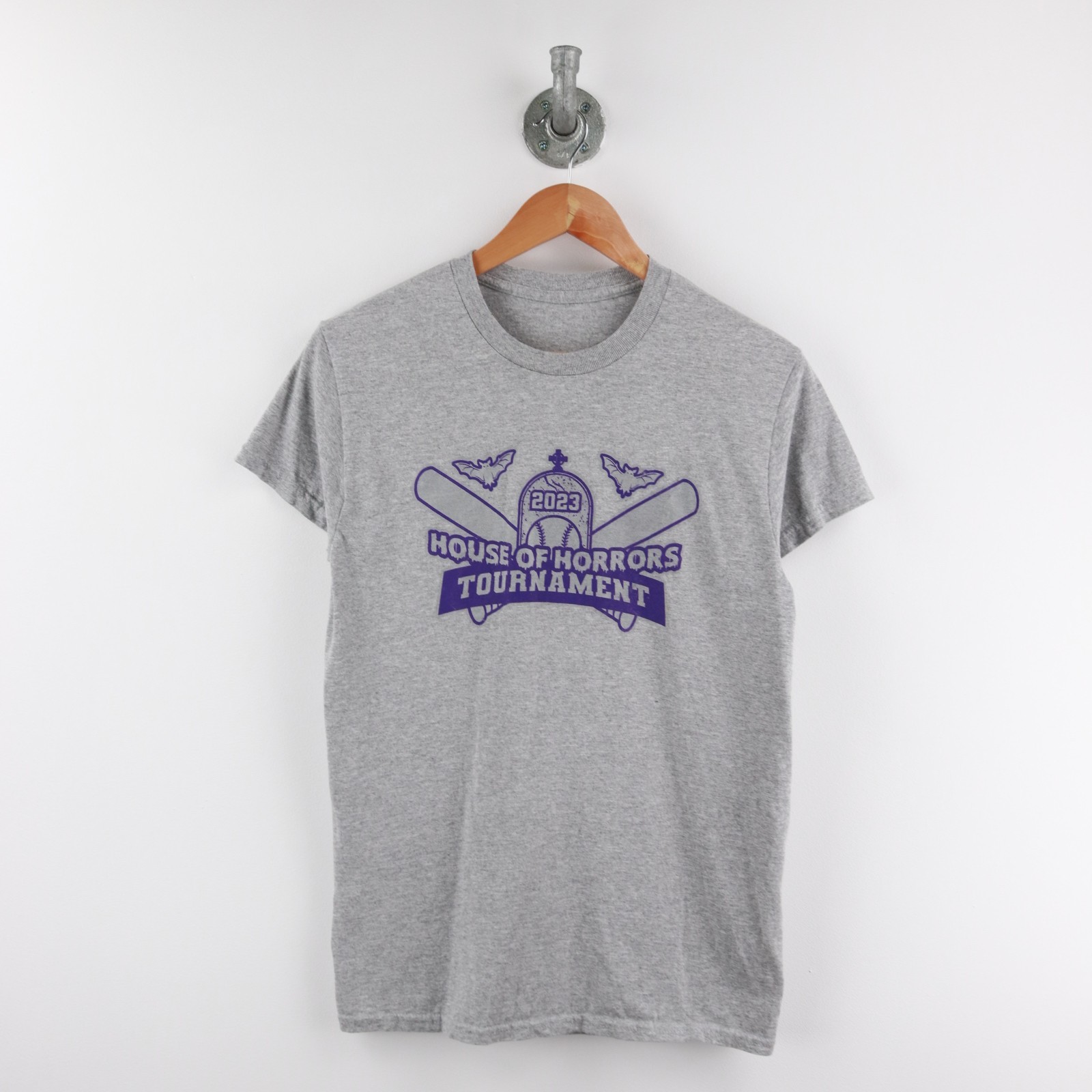 House of Horrors Tournament 2023 Large Print T-Shirt Size M Purple Grey