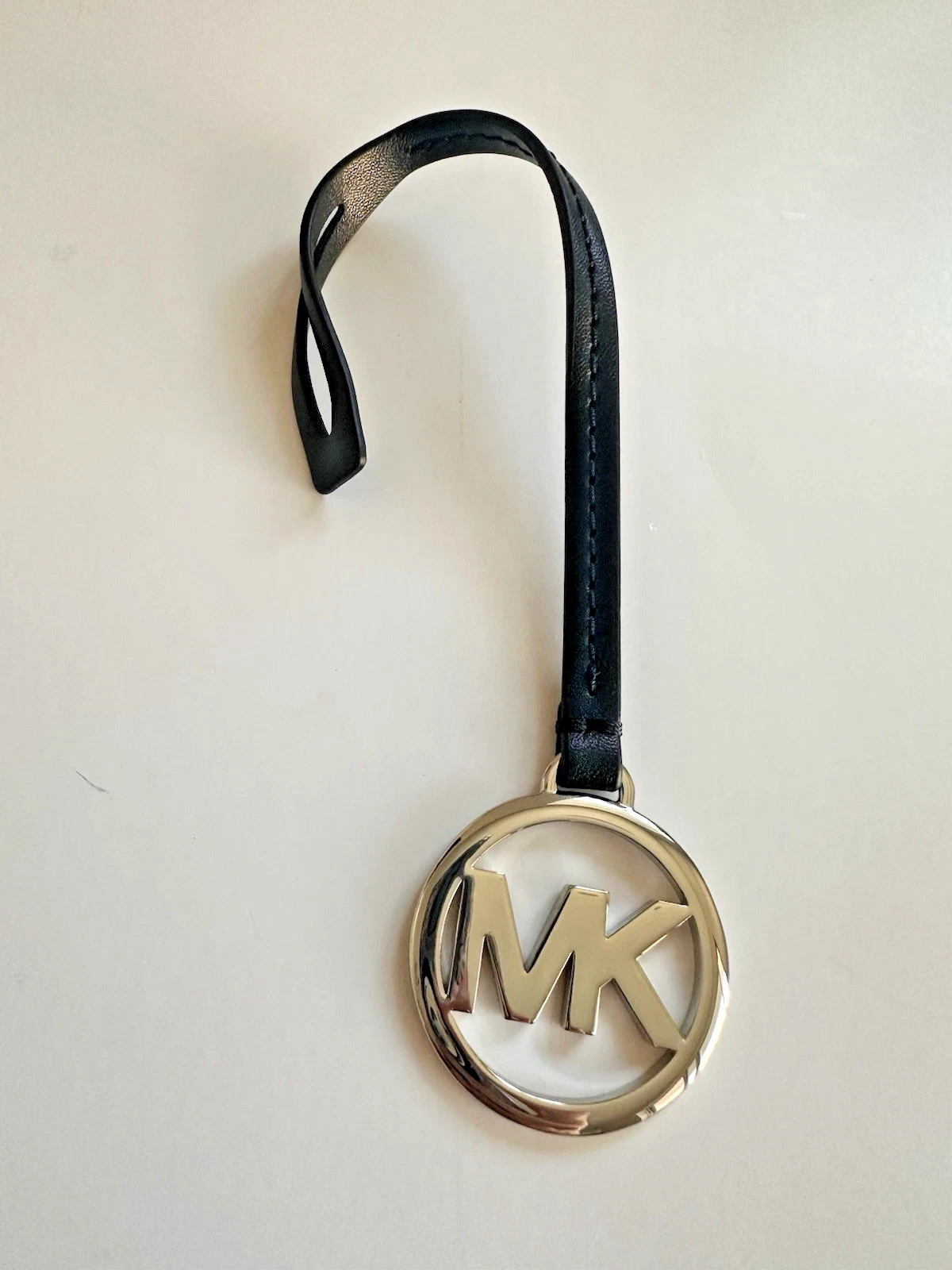 NEW MICHAEL KORS SILVER MK LOGO PURSE CHARM FOB BLACK SMOOTH LEATHER 7.75